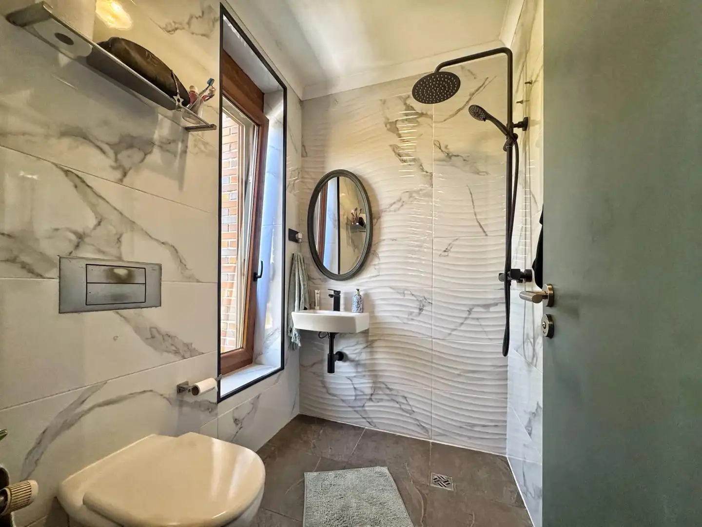 Bathroom of Houses for sale in Lalín  with Heating, Private garden and Terrace