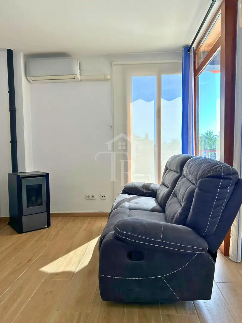 Sala d'estar de Dúplex en venda en Roda de Berà, Tarragona