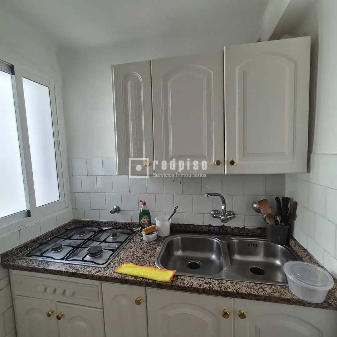 Kitchen of Flat for sale in Sevilla  with Air Conditioner and Terrace
