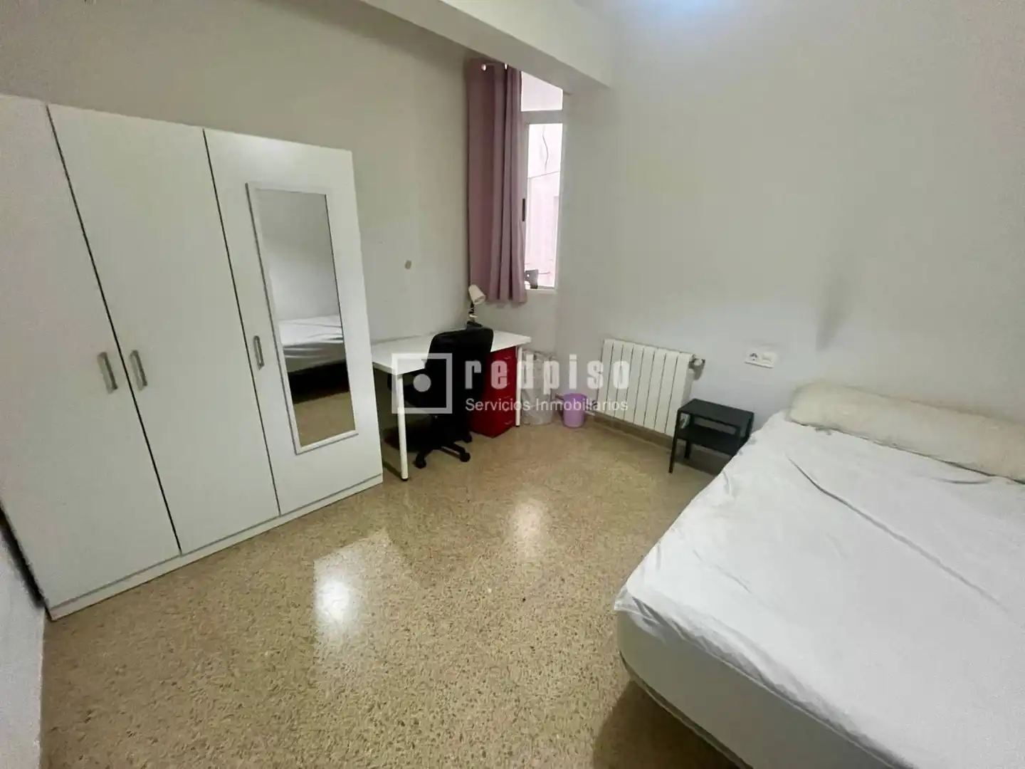 Bedroom of Flat for rent in Granada  with Terrace, Furnished and Alarm