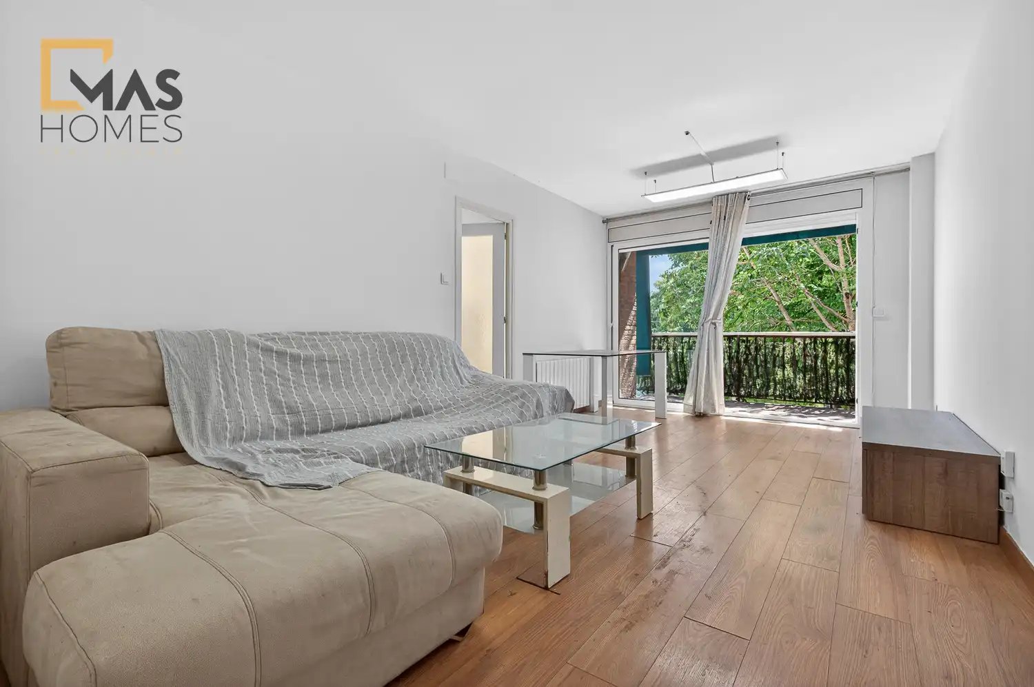 Piso con terraza en venta en Plaça de Serrat i Bonastre