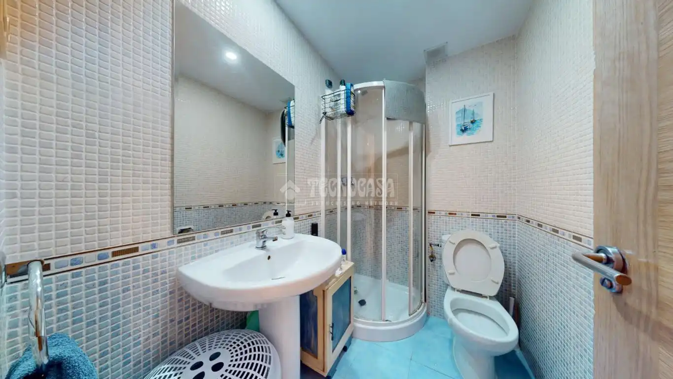 Baño de Piso en venta en Horche