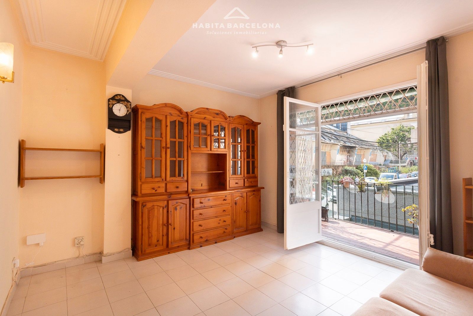 Piso en venta en  Barcelona Capital con Aire acondicionado, Terraza y Amueblado