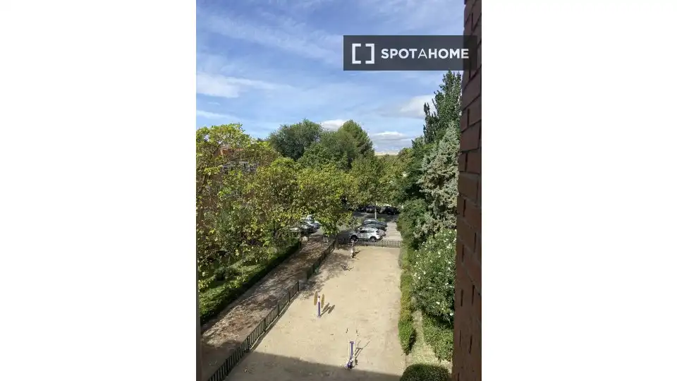 Vista exterior de Apartamento para compartir en Rivas-Vaciamadrid con Aire acondicionado, Calefacción y Terraza