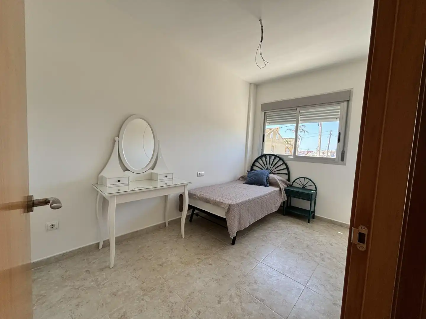 Habitación de Casa o chalet de alquiler en Cullera con Amueblado y Balcón