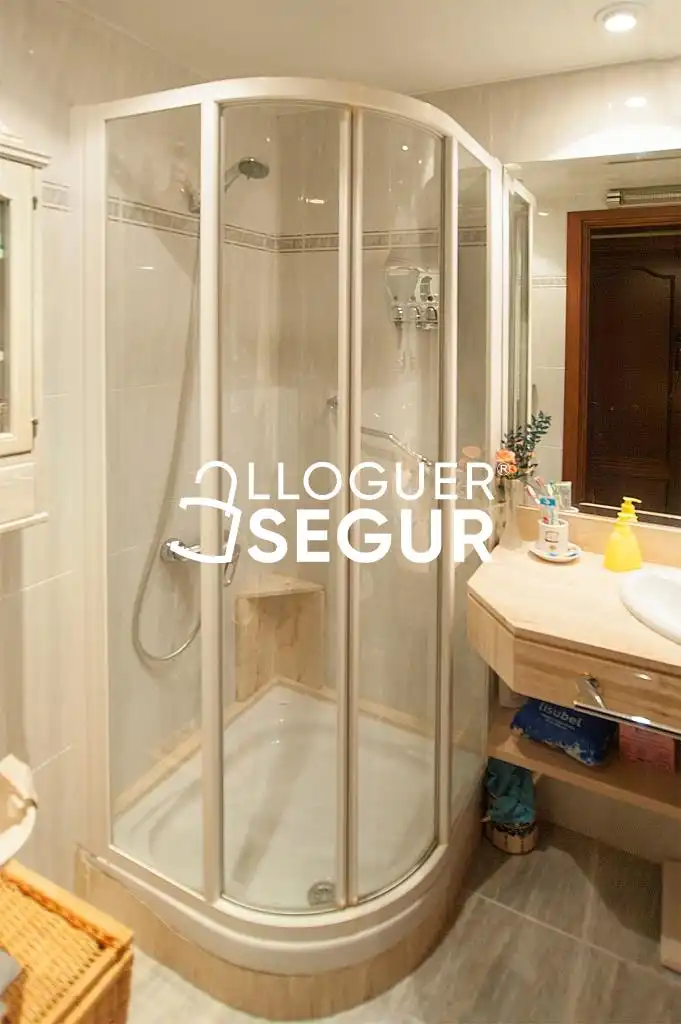 Piso de alquiler en Marítim, Centre