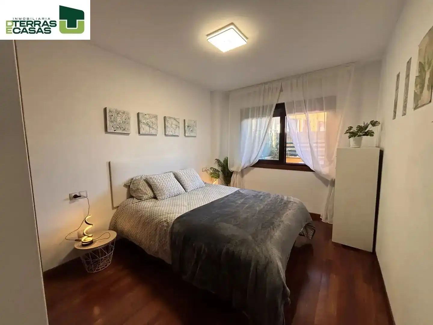 Habitación de Piso en venta en O Grove   con Aire acondicionado, Terraza y Trastero