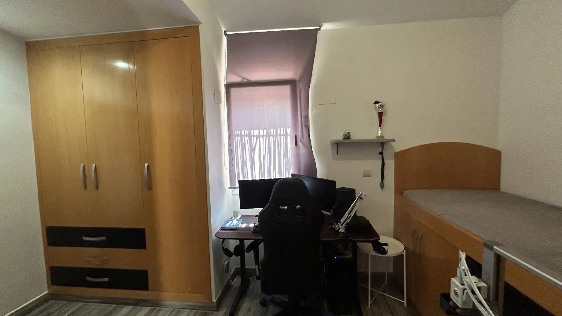 Bedroom of Flat for sale in Sant Andreu de la Barca  with Air Conditioner, Heating and Storage room