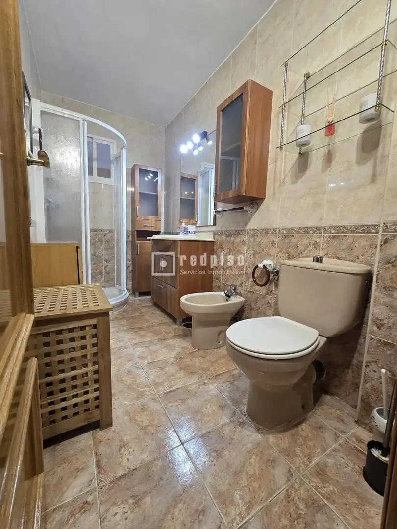 Baño de Piso en venta en Torrejón de Ardoz con Calefacción, Jardín privado y Terraza