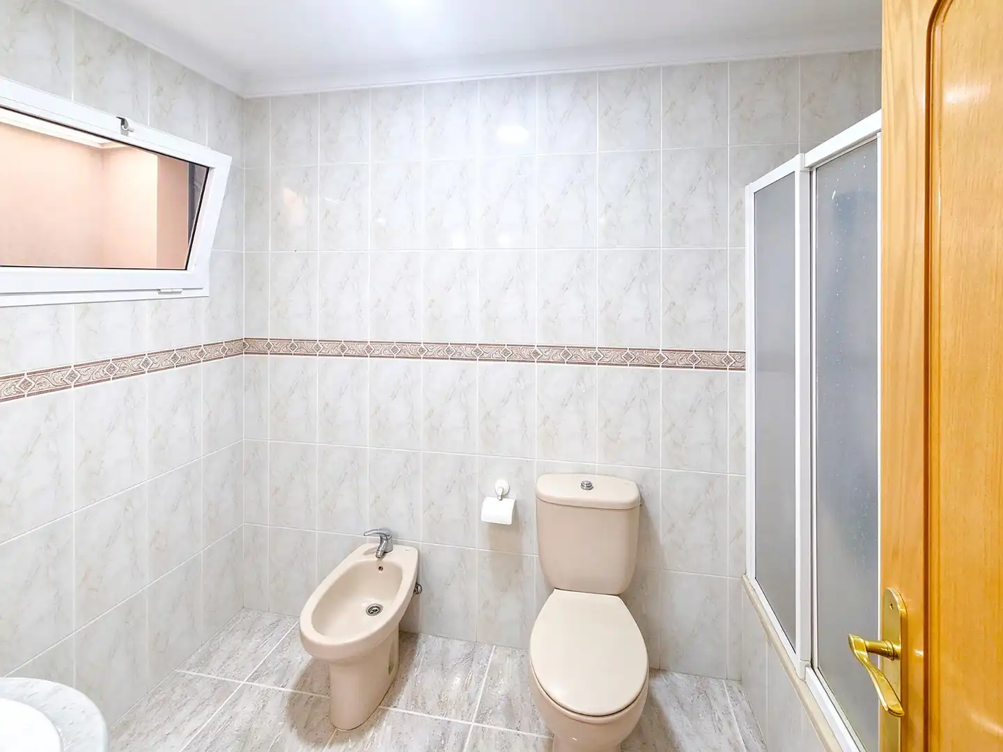 Baño de Piso en venta en Las Palmas de Gran Canaria con Terraza y Trastero