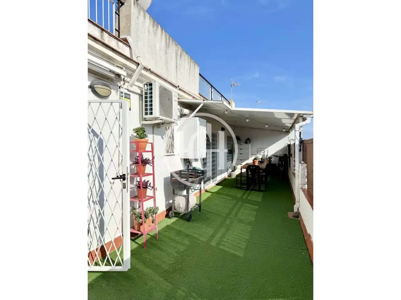 Terraza de Ático en venta en Santa Coloma de Gramenet con Aire acondicionado, Calefacción y Parquet