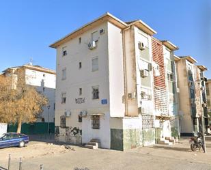 Exterior view of Flat for sale in  Sevilla Capital