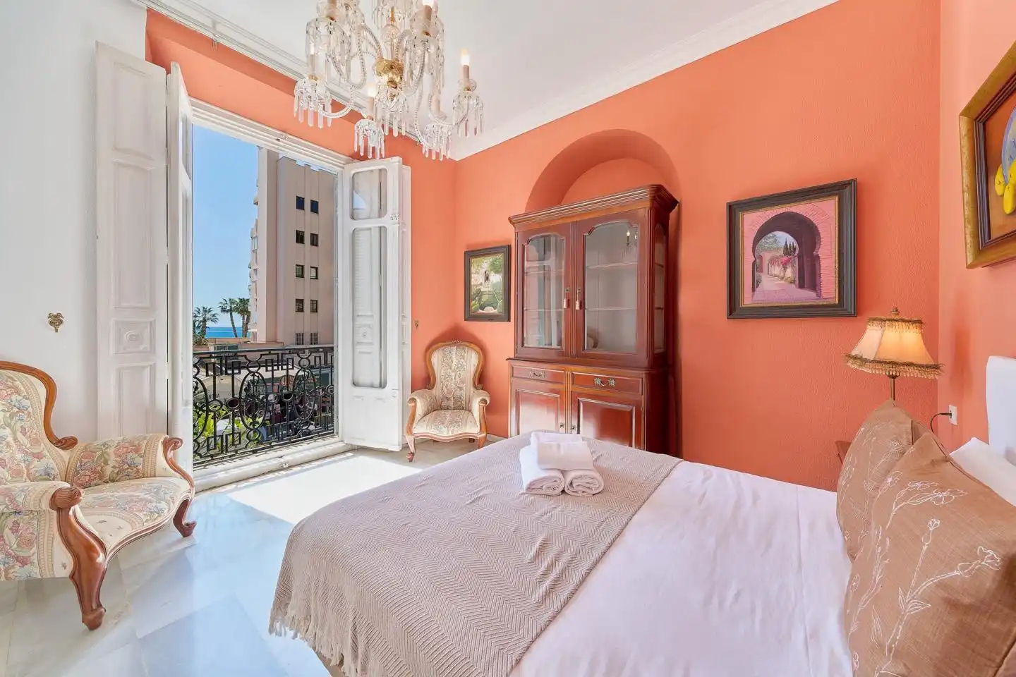 Schlafzimmer von Erdgeschoss zur Miete in Málaga mit Klimaanlage, Heizung und Möbliert