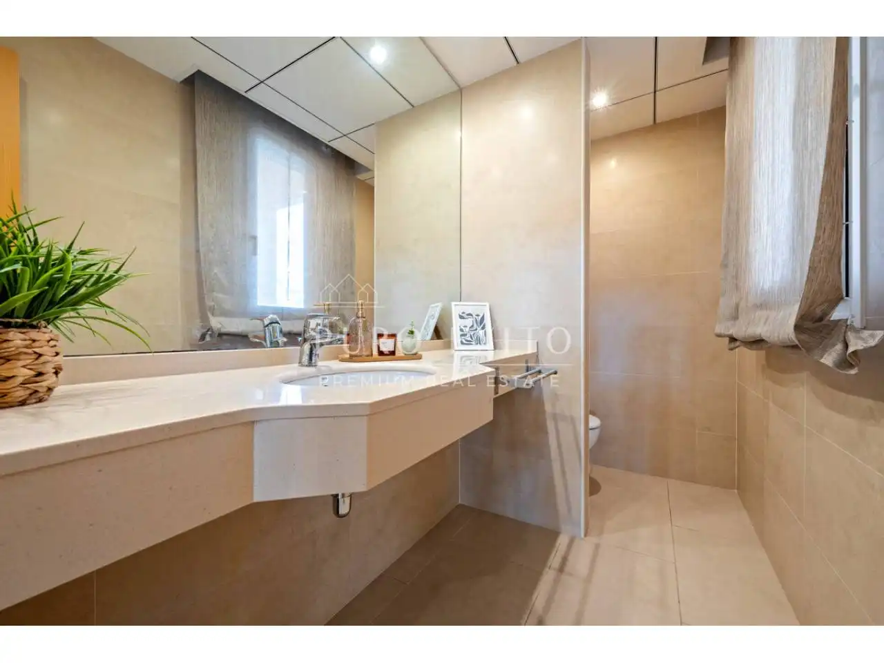 Bathroom of Houses for sale in Reus  with Air Conditioner, Heating and Private garden