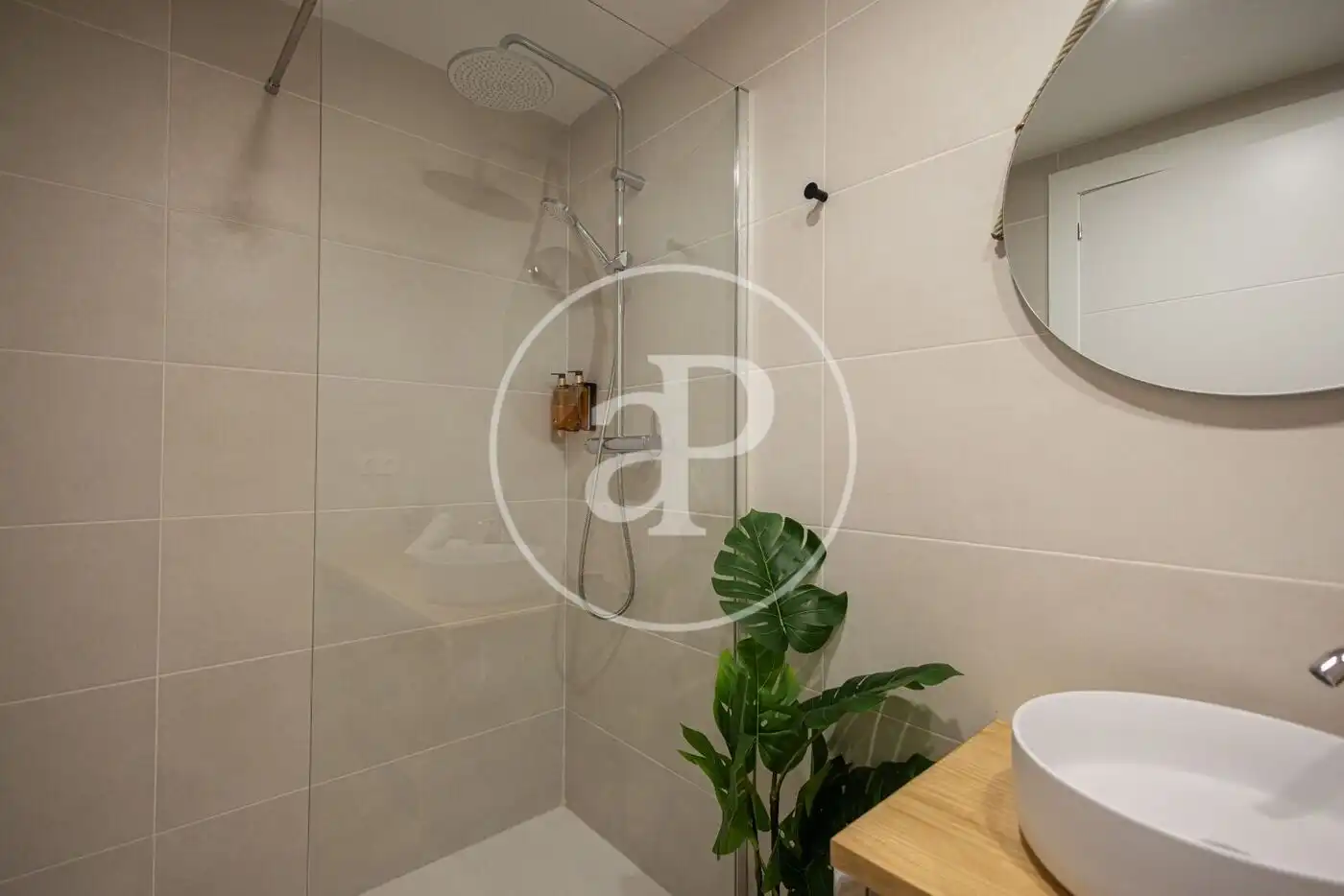 Baño de Loft en venta en Valencia con Aire acondicionado, Calefacción y Amueblado