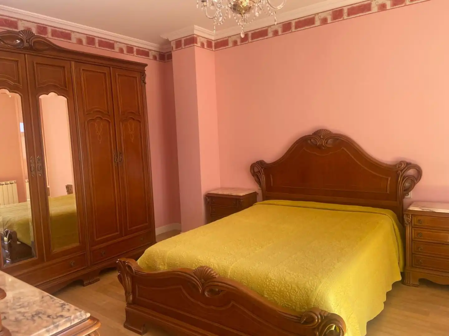 Habitación de Piso en venta en Valdepeñas con Aire acondicionado, Calefacción y Parquet