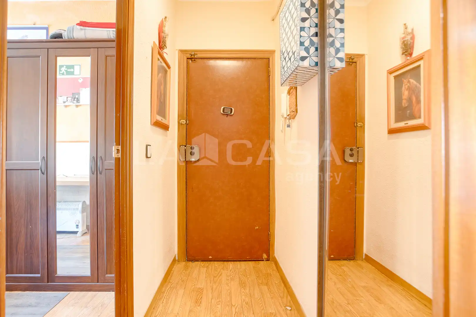 Piso en venta en Sant Adrià de Besòs con Balcón