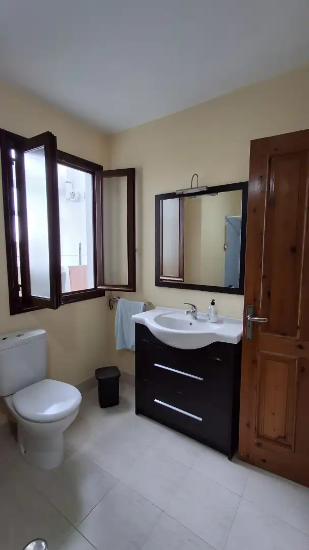 Bany de Edifici en venda en Boiro
