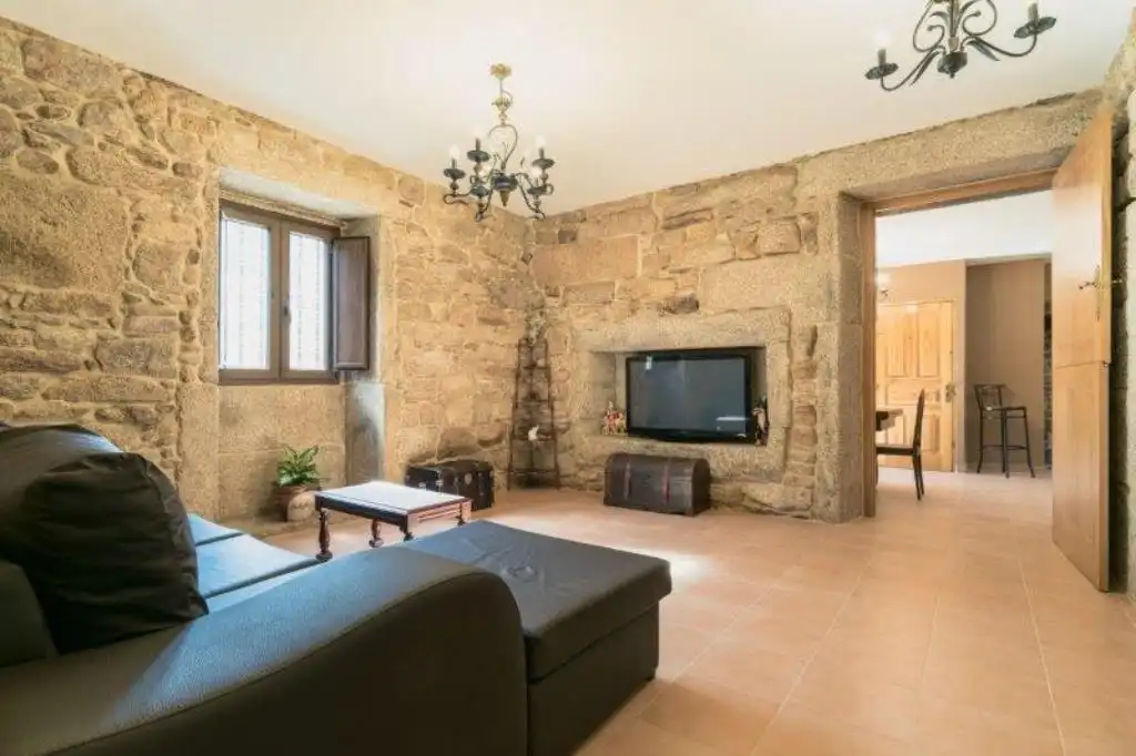 Sala de estar de Casa o chalet en venta en Lousame con Calefacción, Jardín privado y Parquet