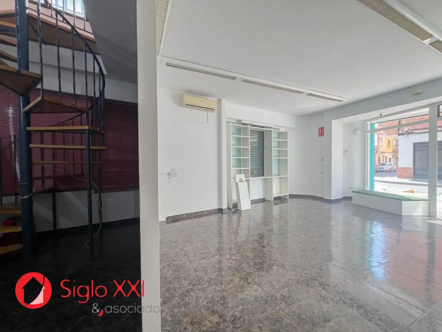 Local de alquiler en Vila-real con Aire acondicionado
