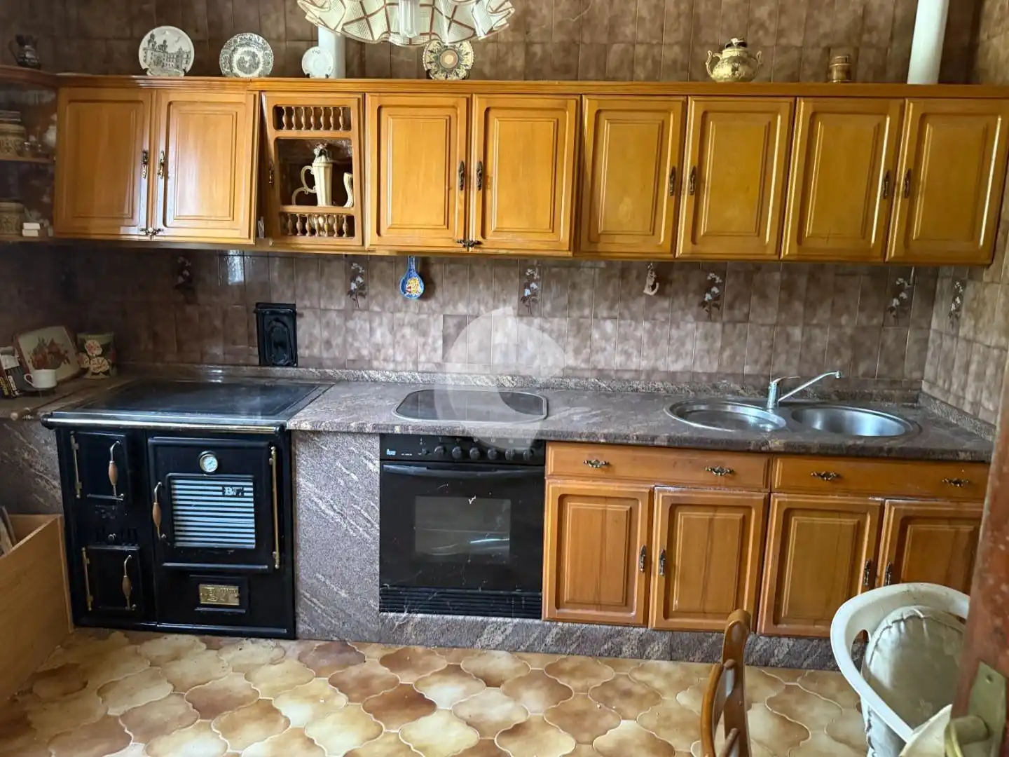 Cuina de Casa o xalet en venda en Vilamarín amb Calefacció i Jardí privat