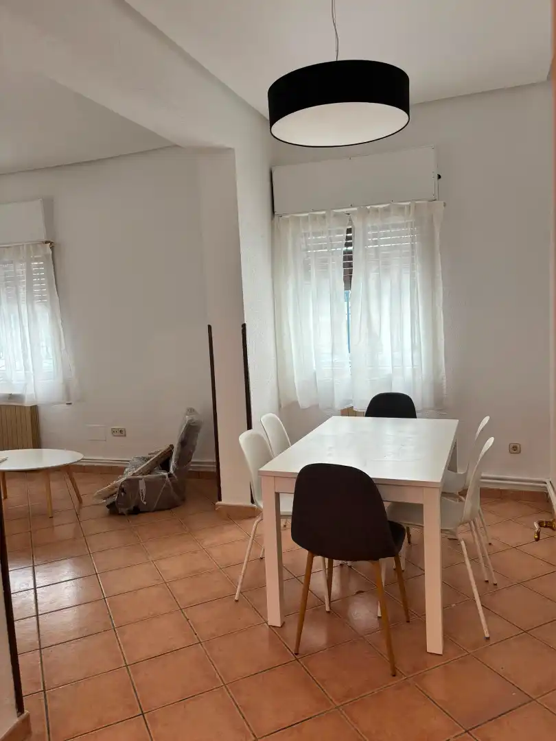 Menjador de Casa o xalet de lloguer en Villaviciosa de Odón amb Aire condicionat, Calefacció i Jardí privat