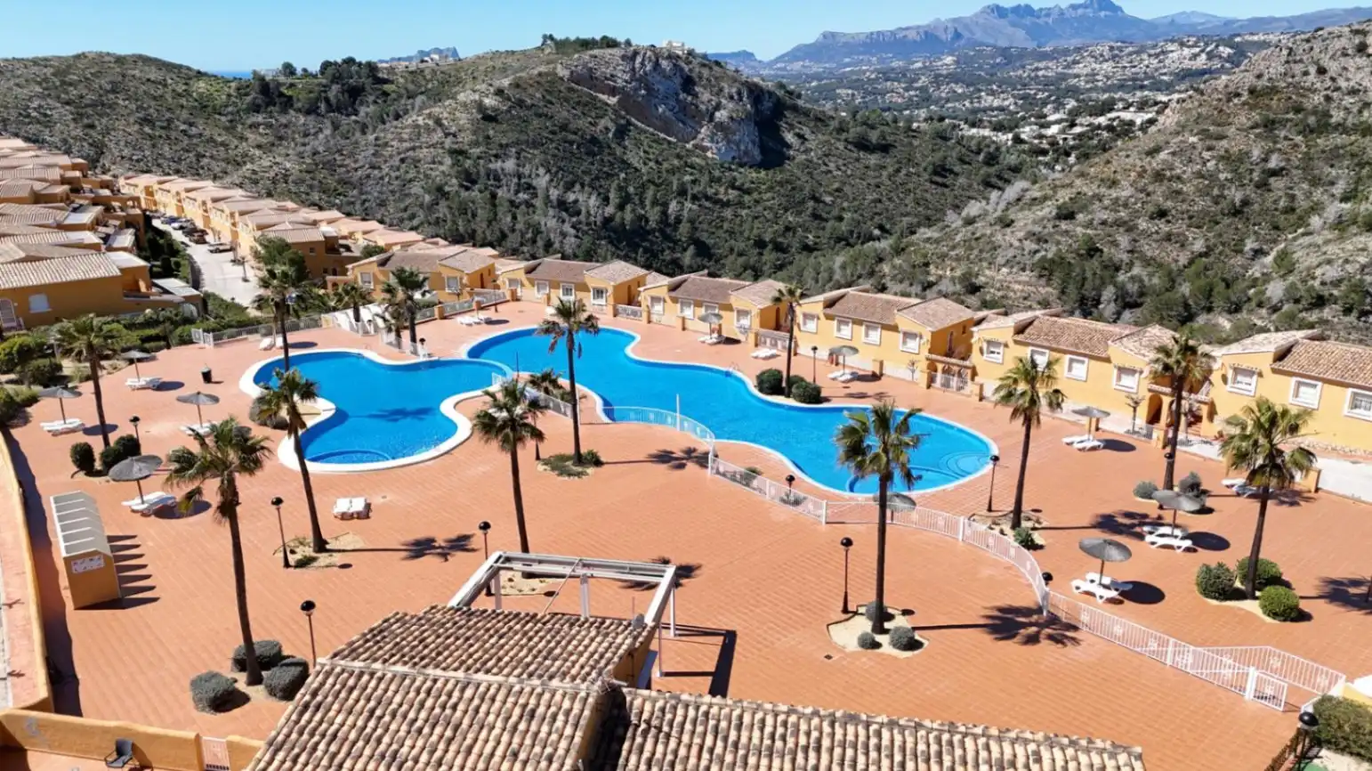 Piscina de Apartament en venda en Benitachell / El Poble Nou de Benitatxell amb Aire condicionat, Calefacció i Terrassa