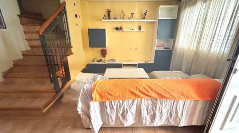 Foto 2 de Casa adosada en venda a Orihuela ciudad, Orihuela