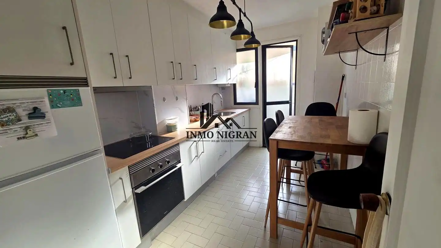 Cocina de Piso en venta en Vigo  con Balcón