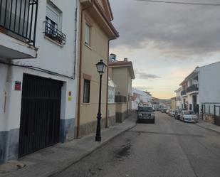 Vista exterior de Pis en venda en Torres de la Alameda amb Aire condicionat, Calefacció i Moblat