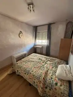 Habitación de Apartamento de alquiler en Valverde de la Virgen con Calefacción, Parquet y Amueblado