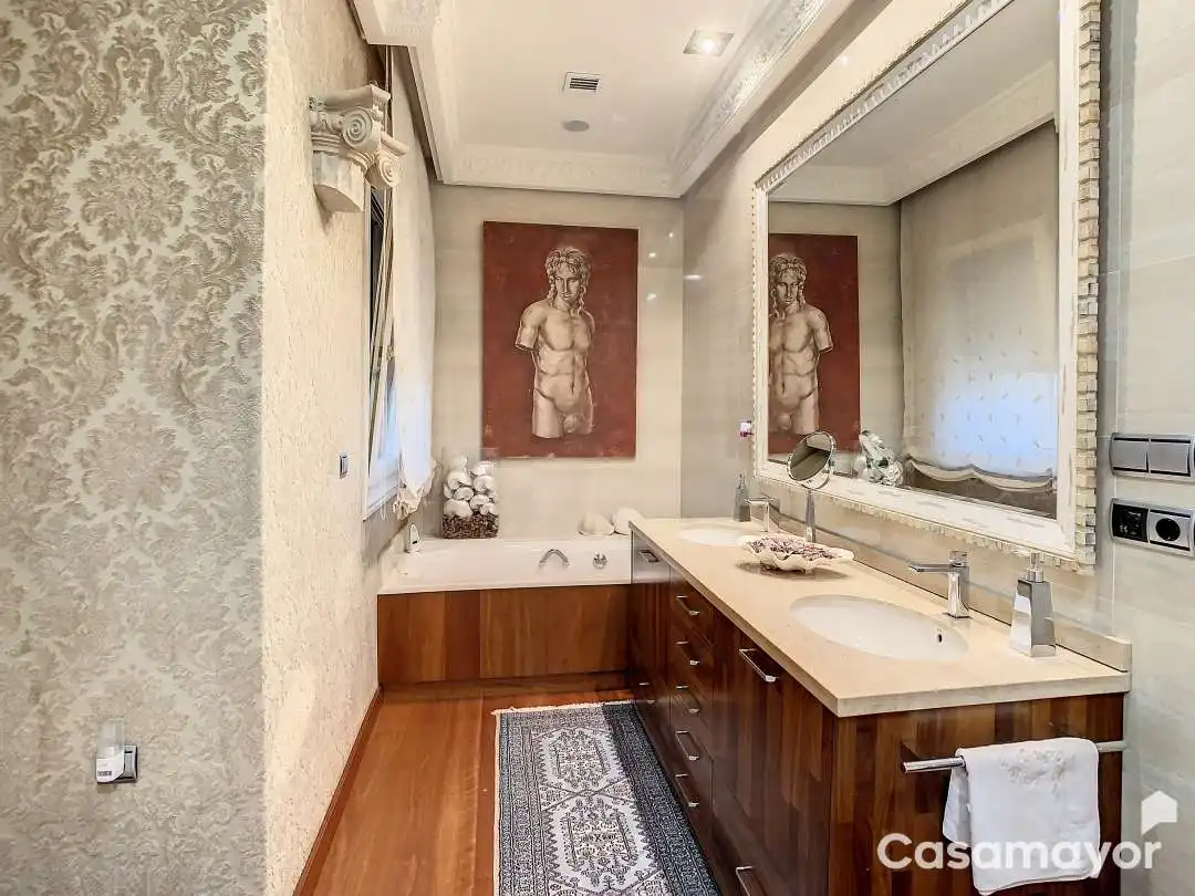 Baño de Casa o chalet en venta en Mutxamel con Aire acondicionado, Calefacción y Jardín privado