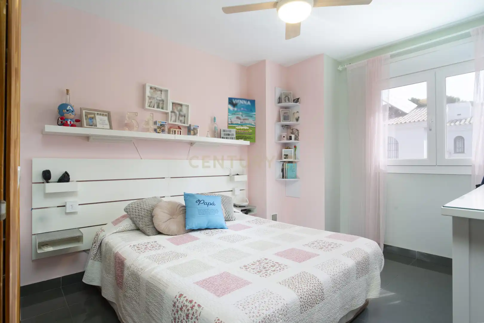 Casa adosada en venda a CL MARIANELA 34 MALAGA (MÁLAGA), -1, Campanillas