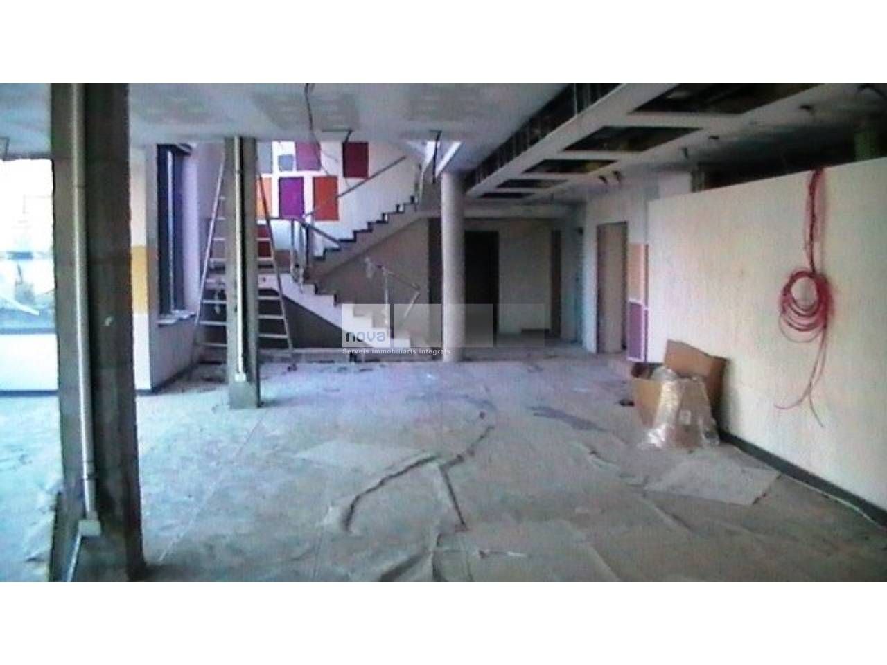 Building for sale in Taradell