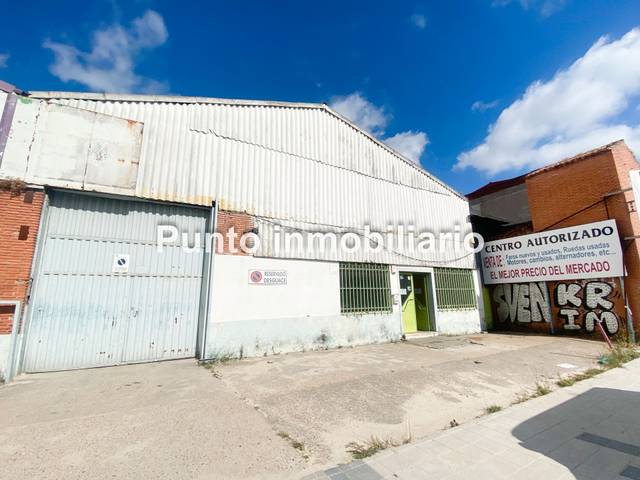 Nave industrial en Alquiler en Avenida de el Norte de Castilla, 22 en Polígono Argales