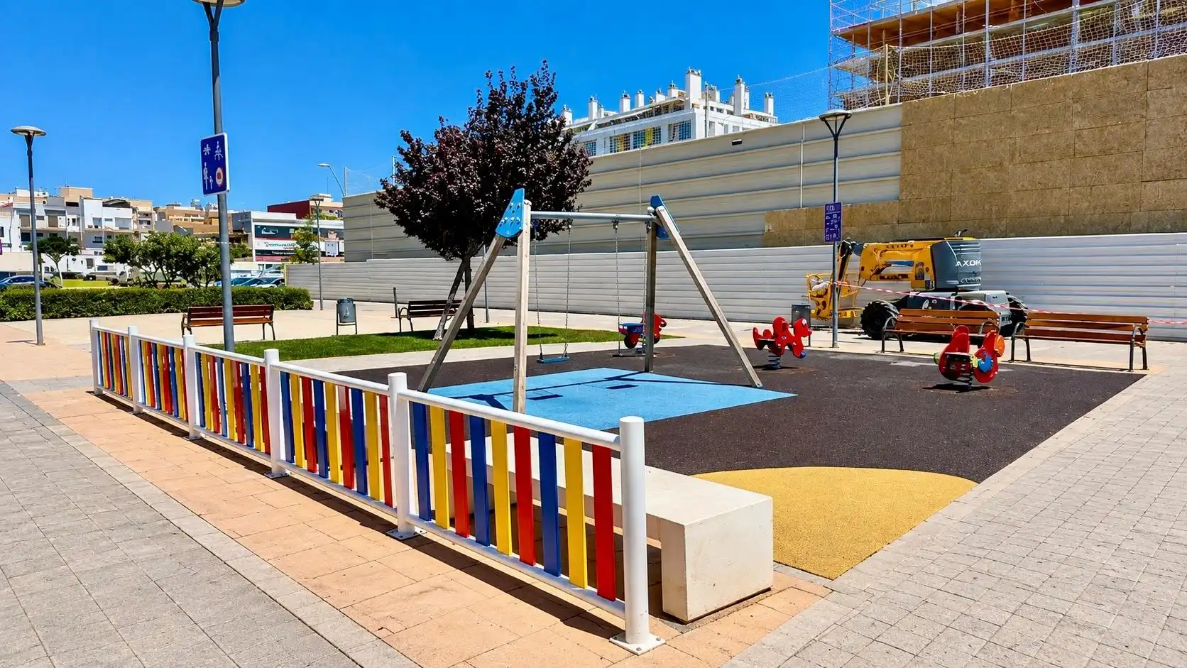 Vista exterior de Planta baja en venta en Paterna con Aire acondicionado, Calefacción y Jardín privado
