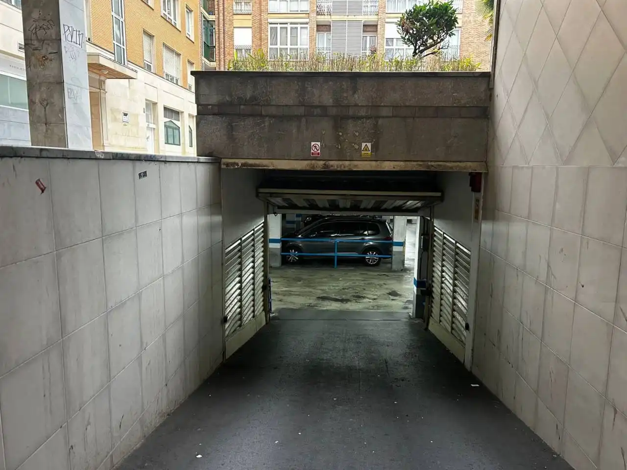 Parkplatz von Garage zur Miete in Donostia - San Sebastián 
