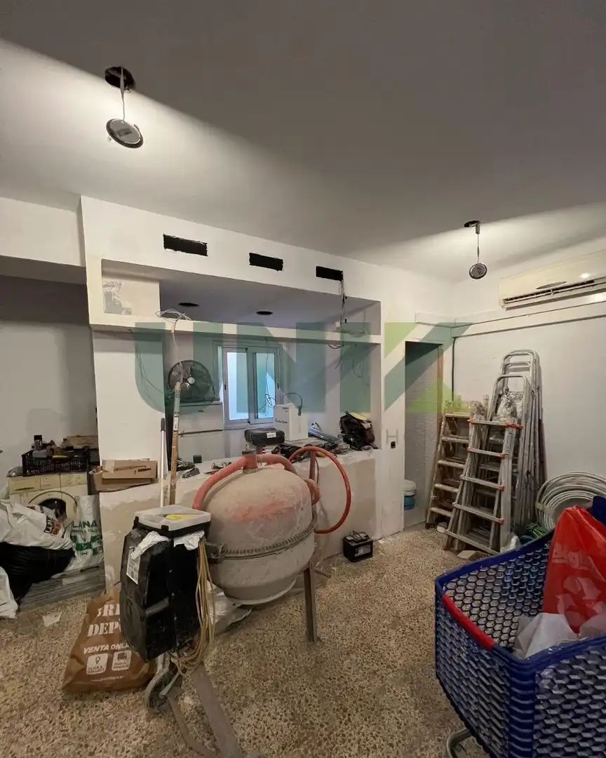 Local comercial en venda a Calle de Sants, imagen 9