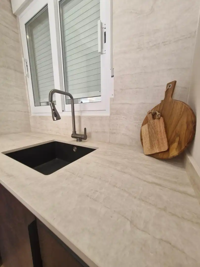 Cuina de Apartament en venda en Valencia amb Aire condicionat, Terrassa i Traster