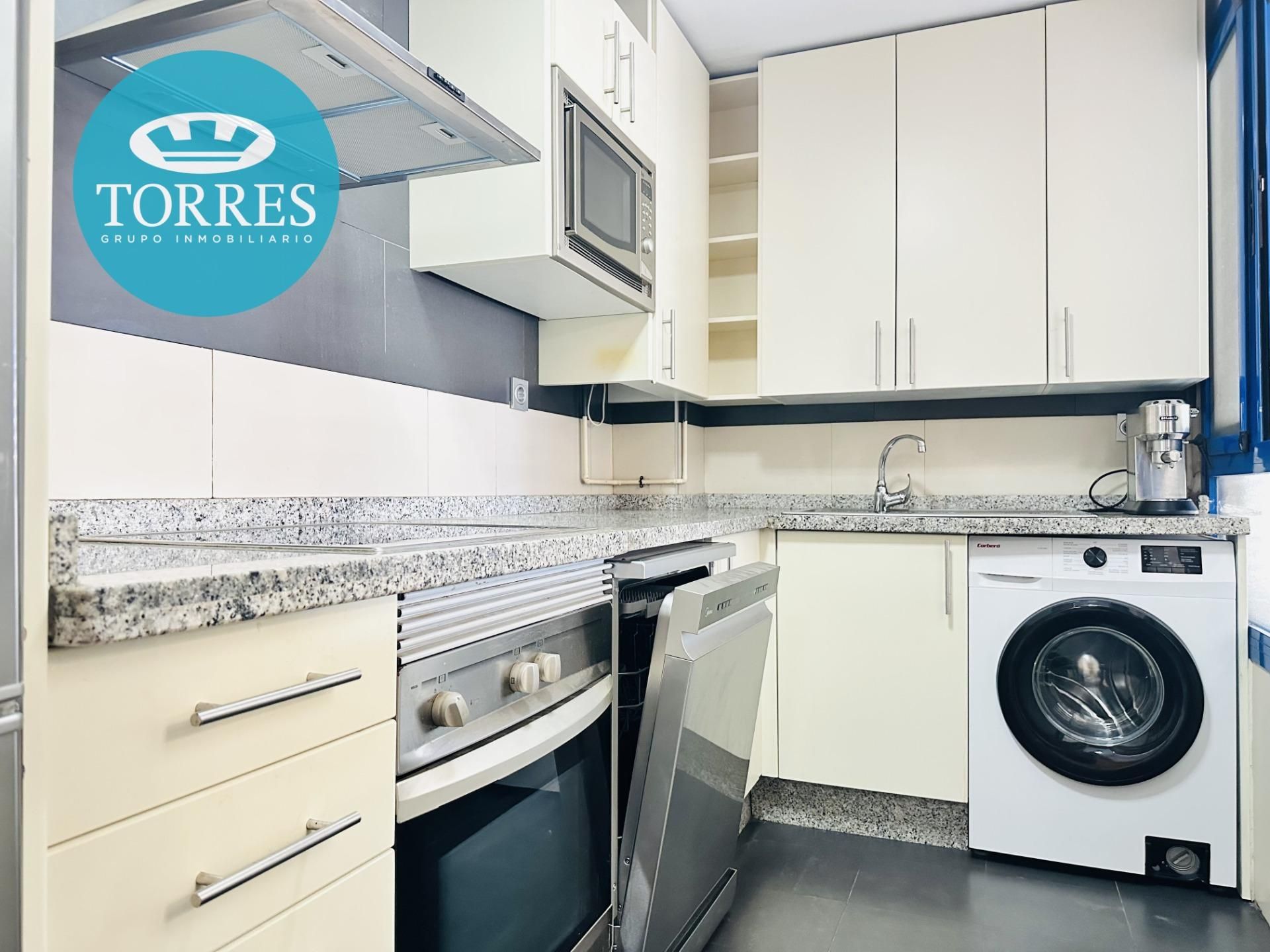 Piso de alquiler en Paseo Marítimo Oeste - Pacífico