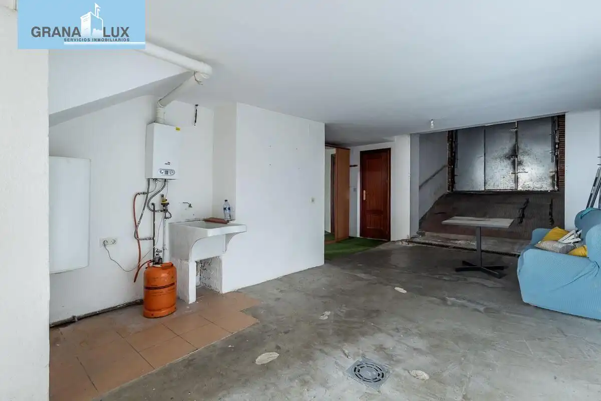 Reihenhaus zum Verkauf in Calle de Checoslovaquia, imagen 34
