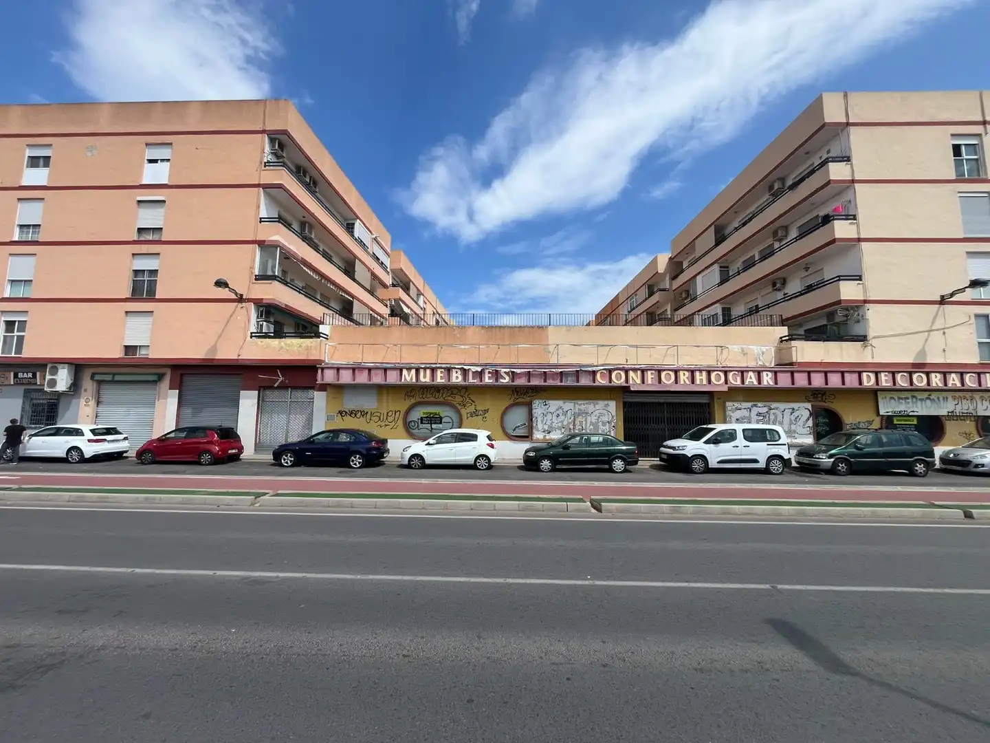 Local comercial en venta en Carrer de Salvador Giner 2