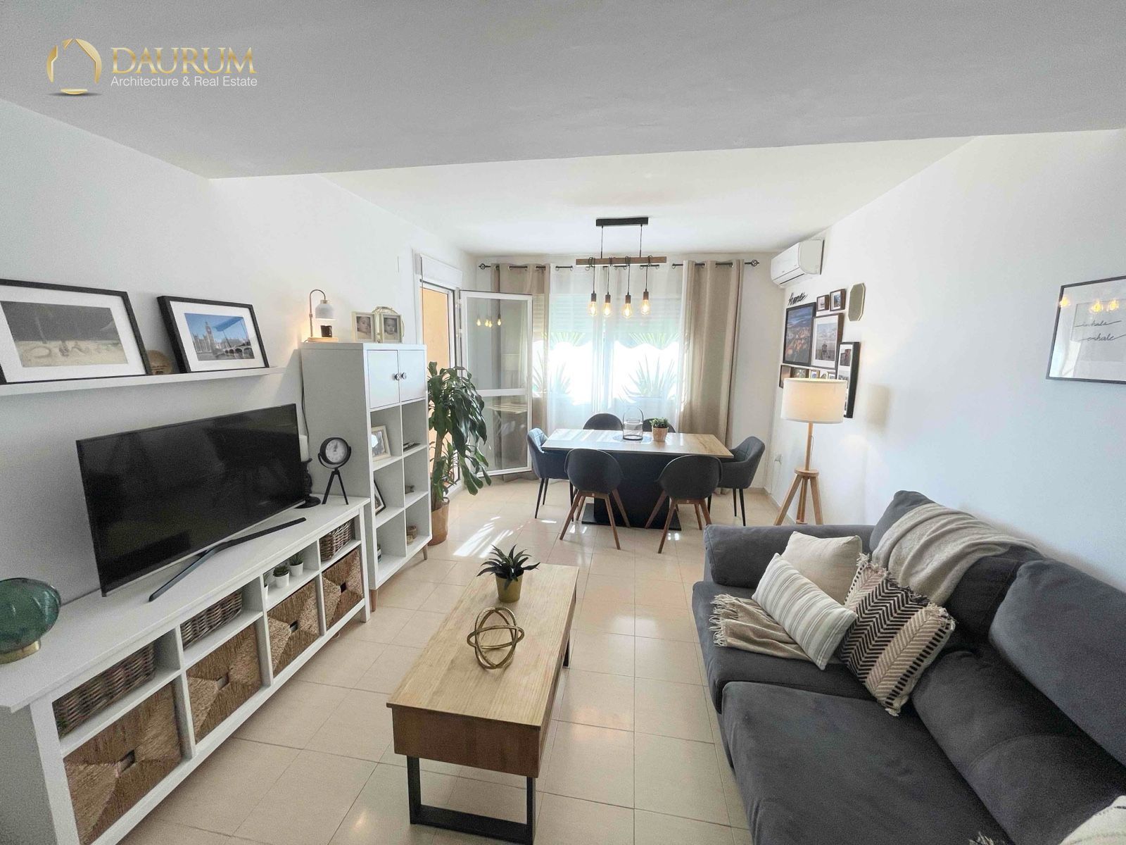 Sala de estar de Piso en venta en Alhaurín de la Torre con Aire acondicionado, Terraza y Trastero