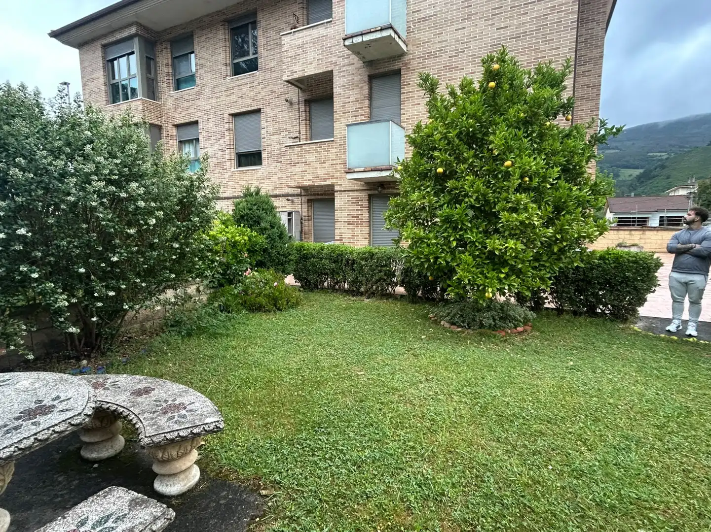 Vista exterior de Piso de alquiler en Corvera de Toranzo con Calefacción, Jardín privado y Terraza