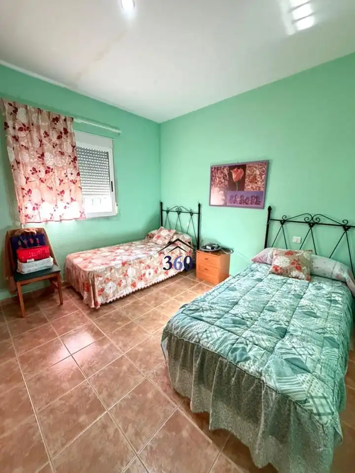 Schlafzimmer von Country house zum Verkauf in Cáceres mit Privatgarten, Terrasse und Schwimmbad