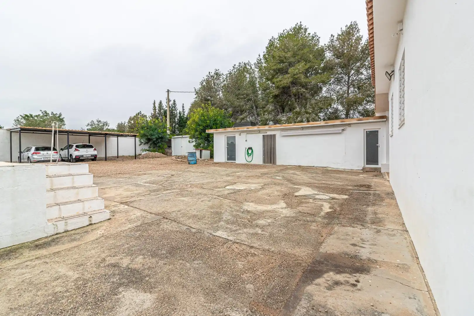 Parking de Casa o chalet en venta en Llombai con Aire acondicionado, Jardín privado y Terraza