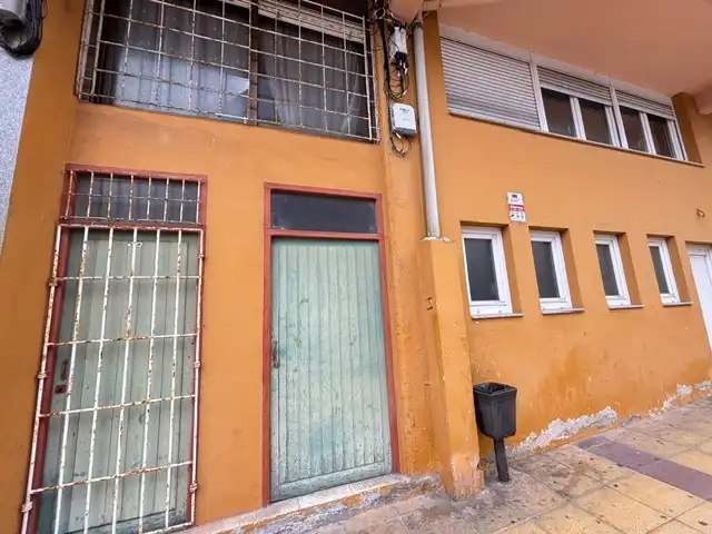 Local comercial en venta en Calle Ansar 2, imagen 2