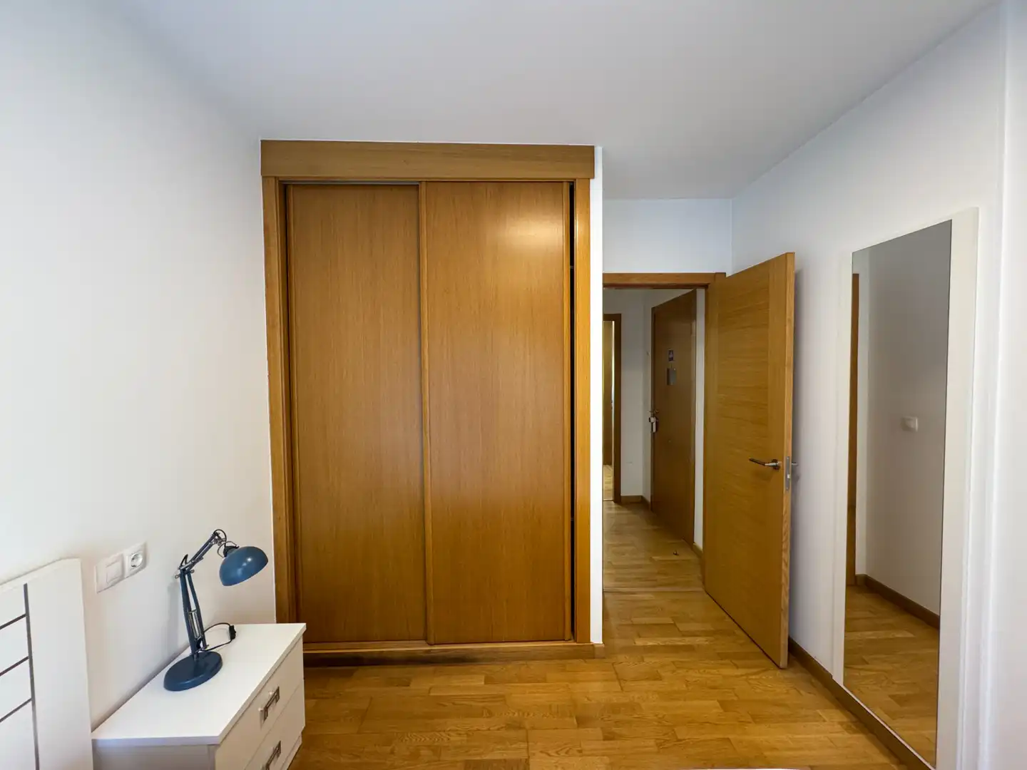 Apartamento de alquiler en Santiago de Compostela  con Calefacción, Trastero y Amueblado