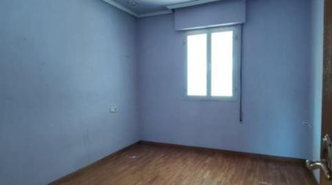 Foto 5 de Pis en venda a Calle Malaga Fs, 29, Flores de Sil - La Placa, León