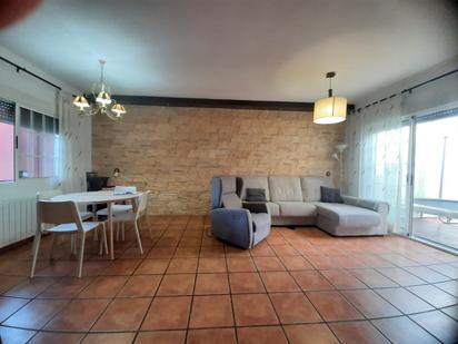 Single-family semi-detached for sale in Calle 9 Octubre, Senyera